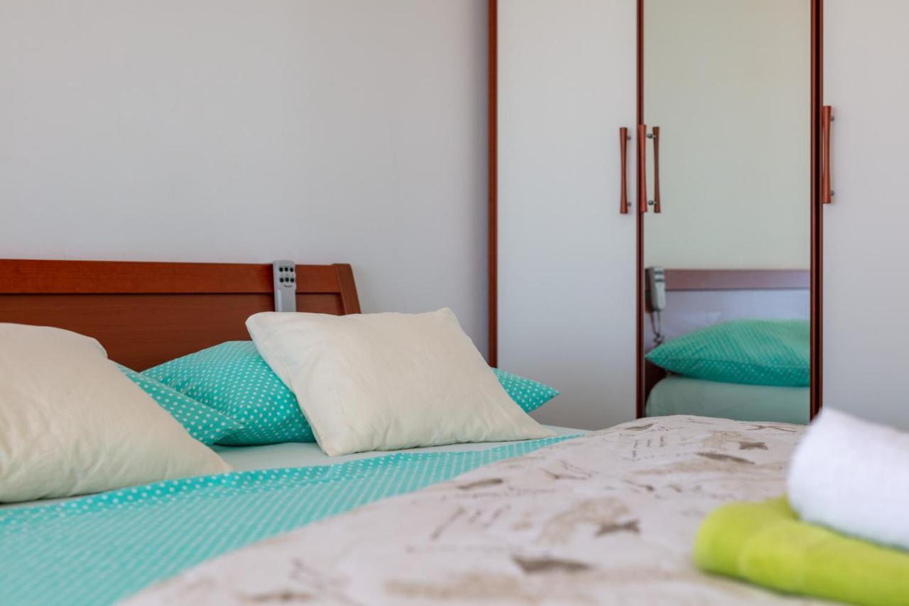 Apartments Antonio - Podstrana, Split Kültér fotó